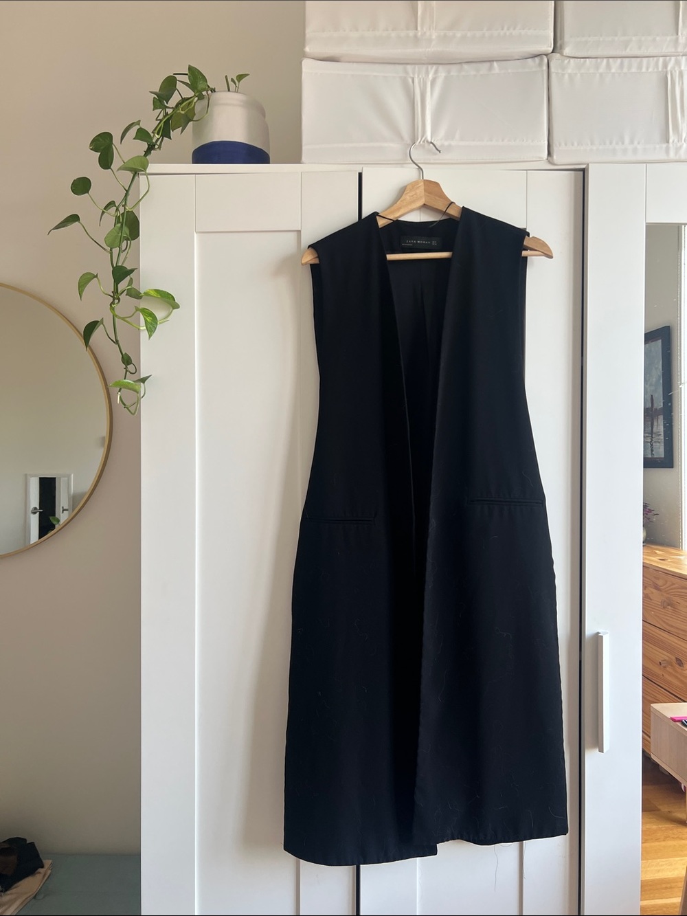ZARA Sleeveless Long Vest - Open sides